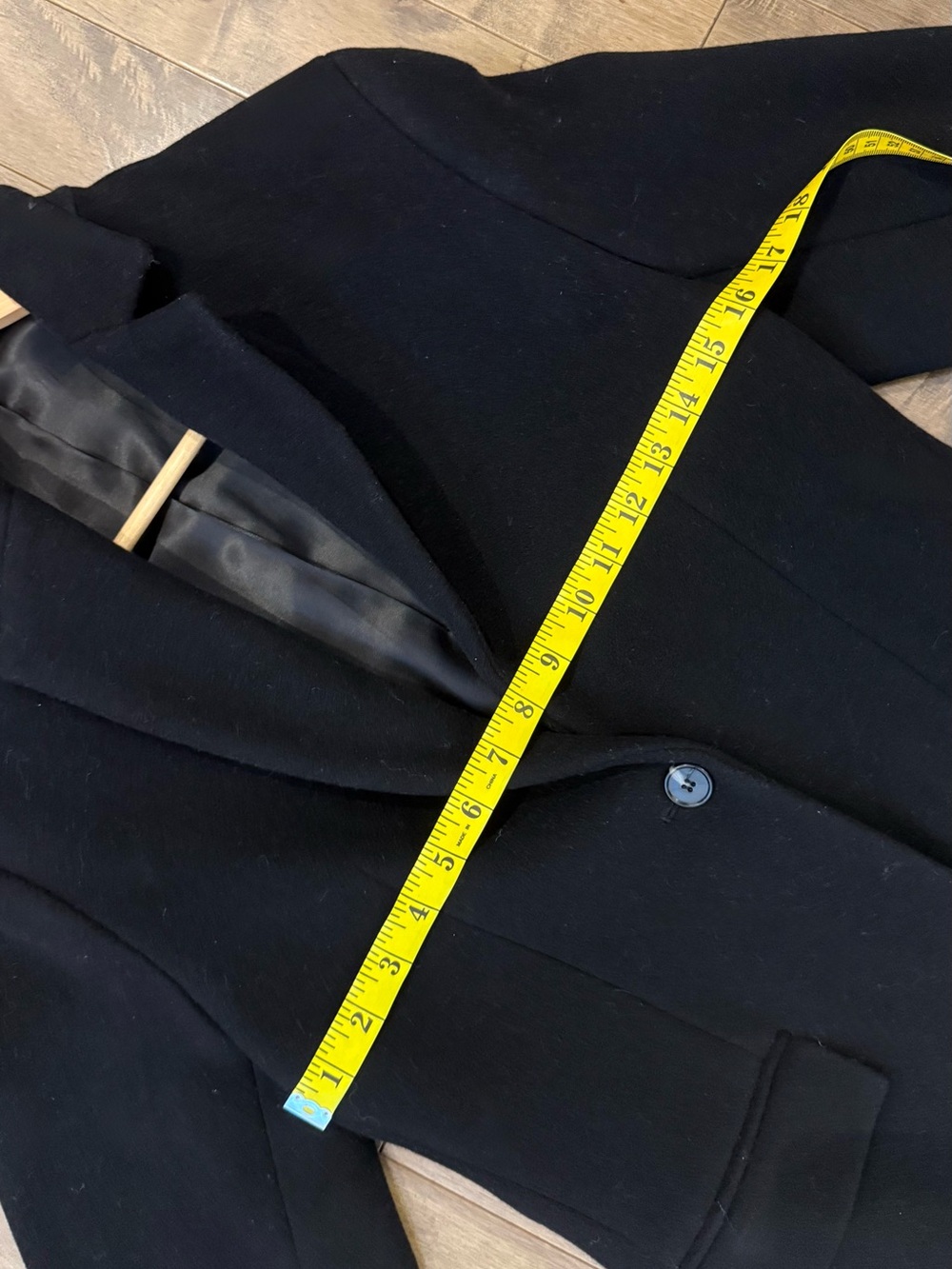 &OtherStories Oversized Straight Wool Blazer in Black 32 - Picture 13 of 13